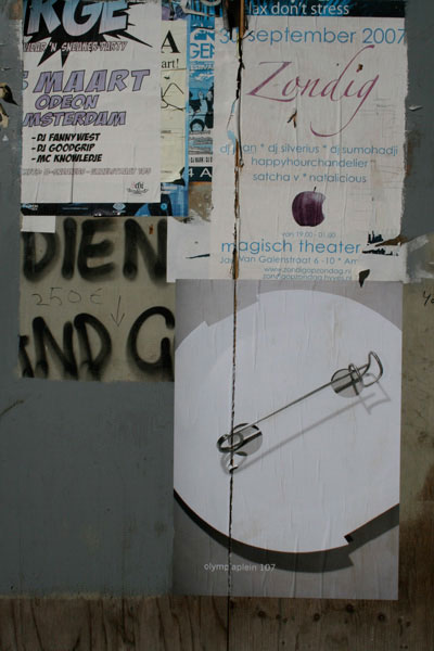urban jewellery: poster in the city 6